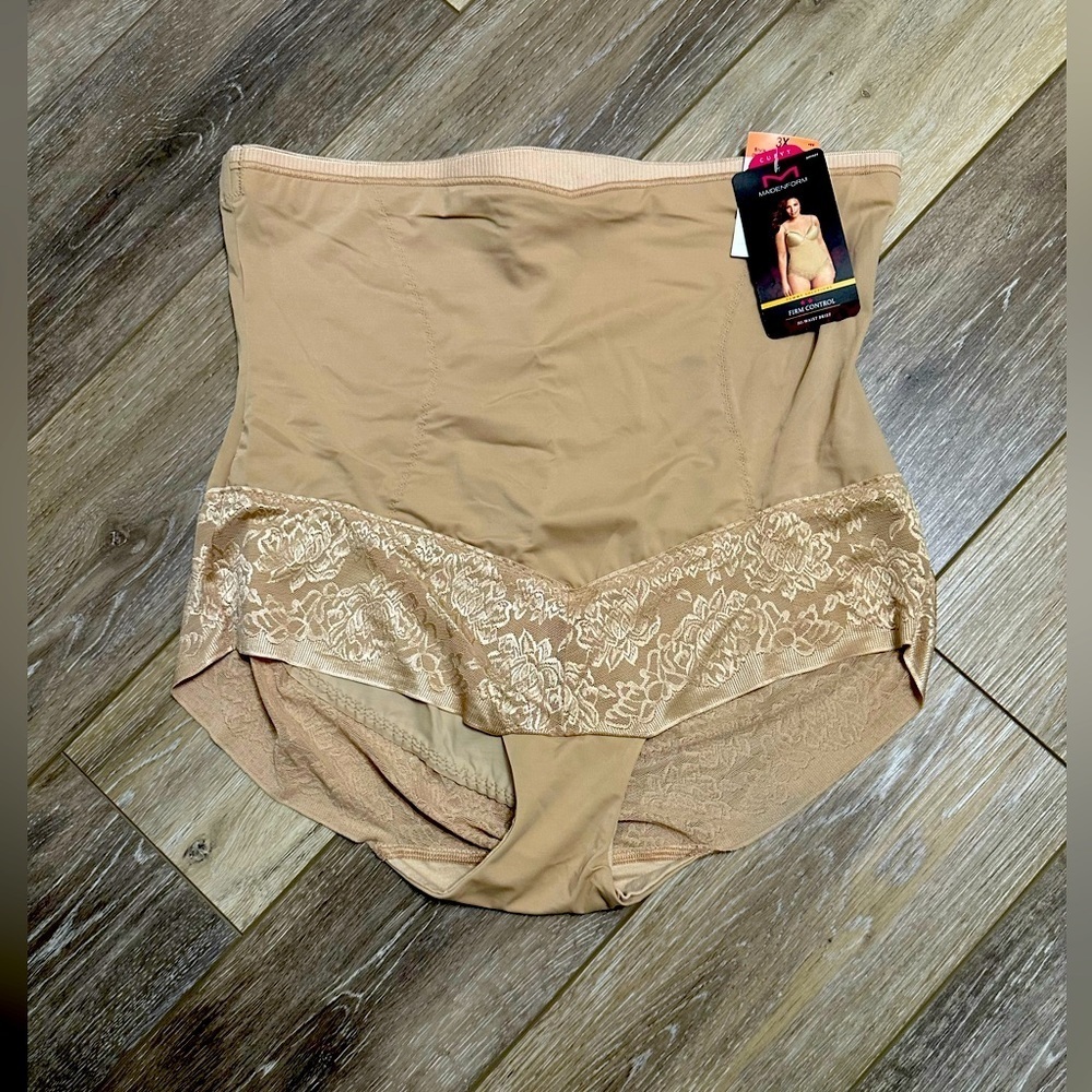 🛍️ NEWWT Curvy Madenform Size 3X